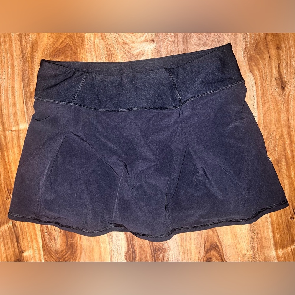Lucy black Skort Sz Medium